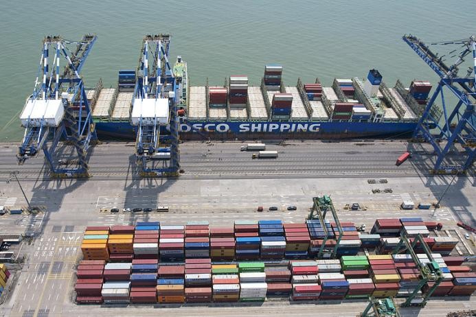 The first direct shipping route from Guangzhou Port to the west coast of South America was officially launched, April 29, 2025. /CFP