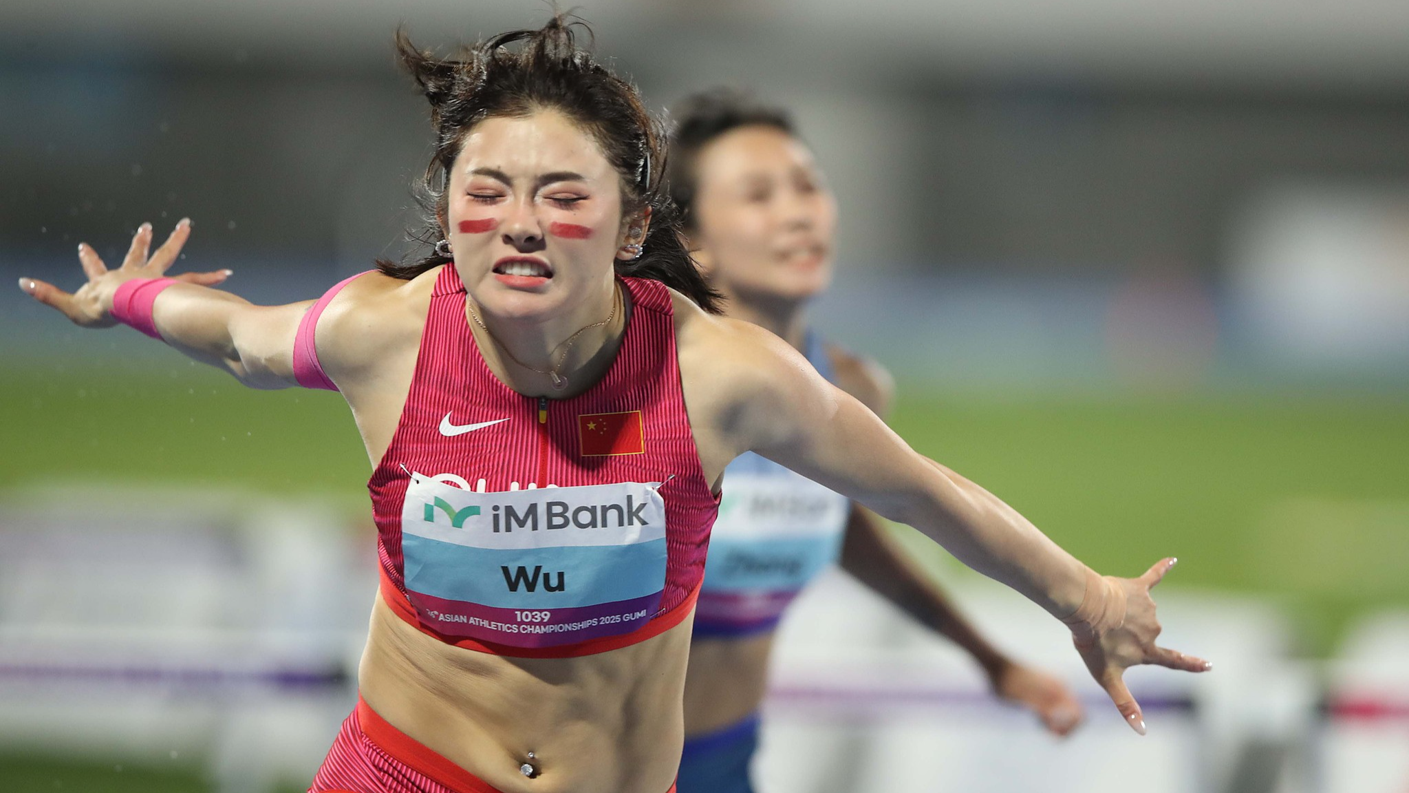 China's Wu Yanni competes in the women's 100m hurdles at the Asian Athletics Championships in Gumi, South Korea, May 29, 2025. /VCG